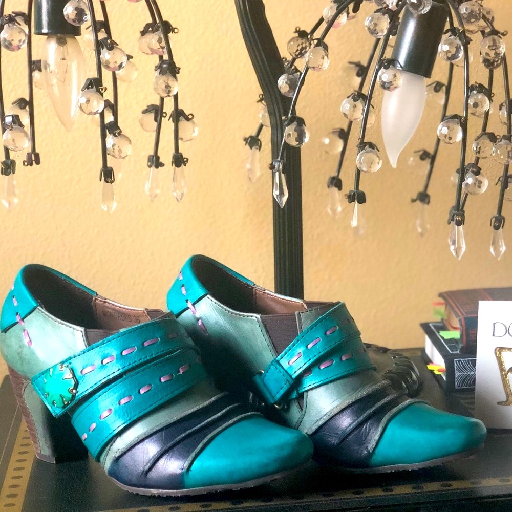 Turquoise hand sewn heeled shoes